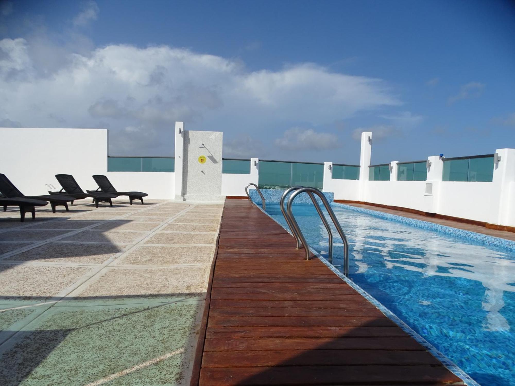 Hotel Kavia Plus Cancún Exteriör bild